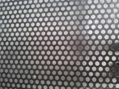 不锈钢冲孔网较其他材质的冲孔网有哪些优势